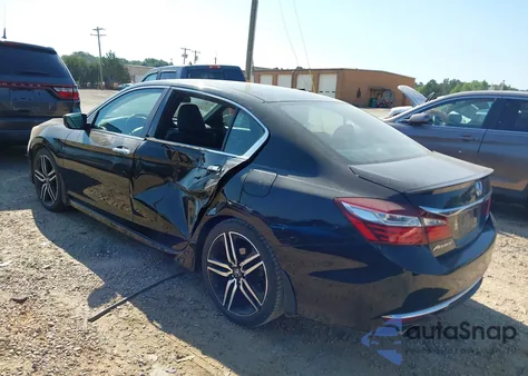 2017 Honda Accord Sport z USA, uszkodzony, nr VIN 1HGCR2F56HA097116